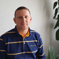Kovacs Ede -Ferma Tagu Rosu - Vantex-min.jpg